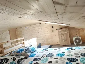 Petit Coin de Bonheur Studio Neuf Avec Terrasse et Parking privé à 5Mins du Centre-Ville