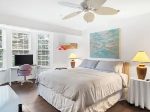 Lake Hideaway Waterfront Condo w/ Resort Perks!