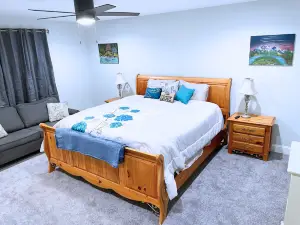 Whispering Charm - Open Concept, Luxurious Duplex, New Home