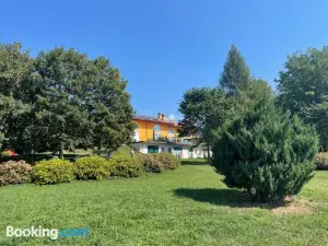 Agriturismo Lambra la Casa Del Sol