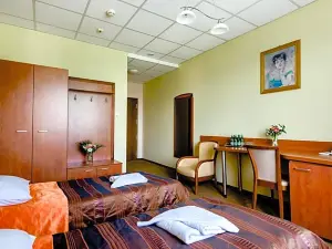 Hotel Stal