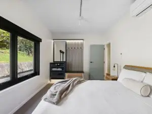 Station Penthouse with Private Spa