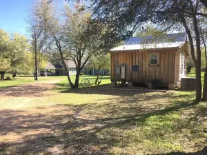 Secluded Log Cabin for Two in La Grange TX