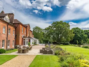 Bartley Lodge Hotel