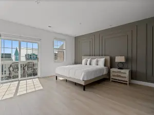 Luxurious Home with Theatre Room