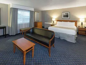 Clarion Pointe