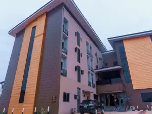 Rolarz Resorts & Hotel