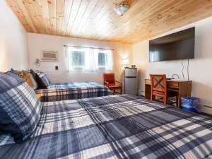 West Bethel Motel