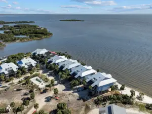 Beach and Pool Access at Condo on Cedar Key!