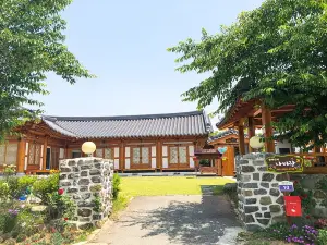 Hampyeong Nabirang Hanok Stay