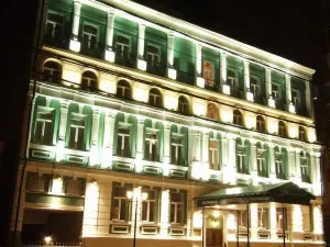 Ekaterininskaya Hotel