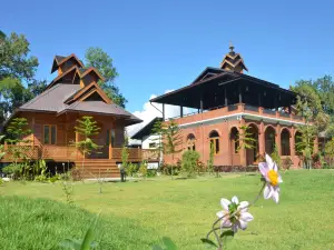 Blue Vanda Lodge