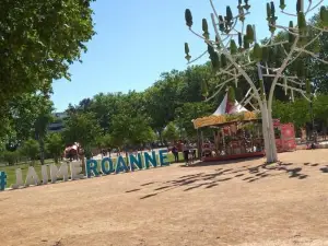 Studio Sympa Avec Petit déjeuner Entre Canal et Loire