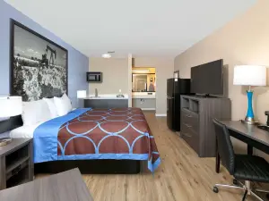 Super 8 by Wyndham Victoria / South / Hwy 59