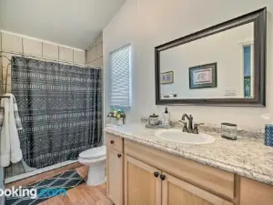 Pet-Friendly Brooksville Home by Trailheads!