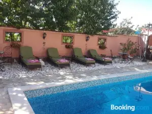 Villa Diana Apartments
