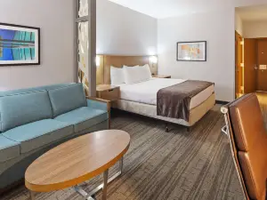 Best Western Green Oak Inn  Suites