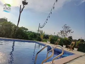 Homestay the Lereng with Private Pool