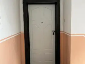 Deni Apartments