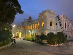 KSTDC 호텔 마유라 호이살라 마이소르