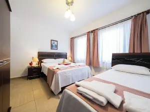 Albatros Hotel