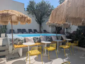 Hôtel Mademoiselle