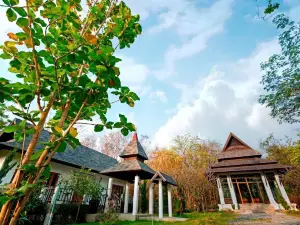 Tak Andaman Hotel