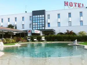 Hotel Posta 77