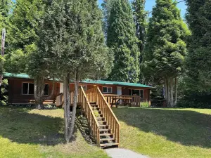 Kitimat Lodge