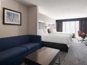 Holiday Inn Express & Suites ST. Petersburg North (I-275)