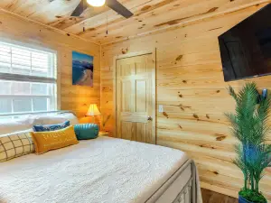 Gaming Loft: Atv-friendly Home in Slocomb
