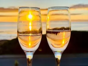 Casa Balena - the Seafront Whale House Experience