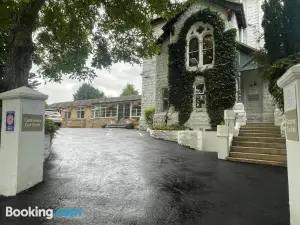 Mansfield Lodge Hotel Ltd