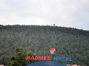 Hadmes Hotel