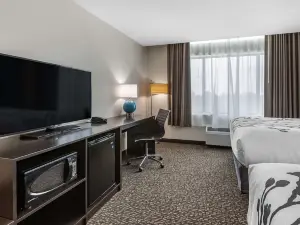Sleep Inn & Suites Milwaukee/Franklin