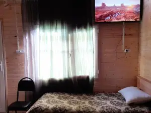 Wooden House ,,Tsunda"