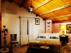 La Casa sulla Collina d'Oro