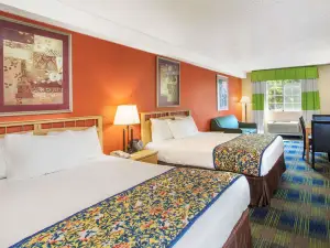 Days Inn by Wyndham Fremont