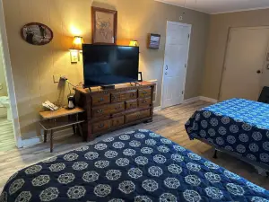 Sportsman's Lodge
