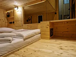 Ljubljana Capsule Hostel