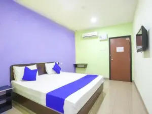 HS Hotel Siswa Near Utar