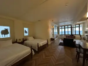 ホテル カーサ ヴィーコ