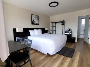 Richland Inn and Suites