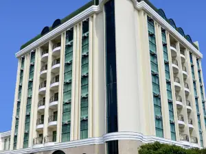 Carmen Palace Hotel
