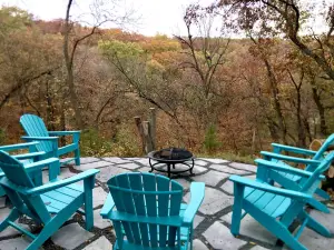 Scenic treetop views at Lake Panorama