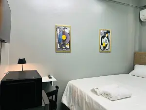 Comfort stay hotel