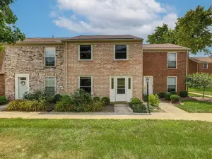 Townhome 10 Mi to WPAFB and Dayton!