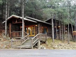 Dabie Mountain Village Resort