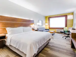 Holiday Inn Express & Suites West Edmonton-Mall Area