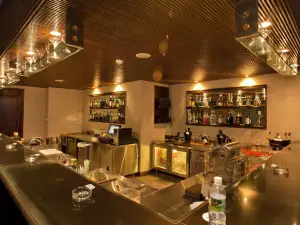 湖濱飯店公寓